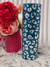 Load image into Gallery viewer, stay Wild 30oz