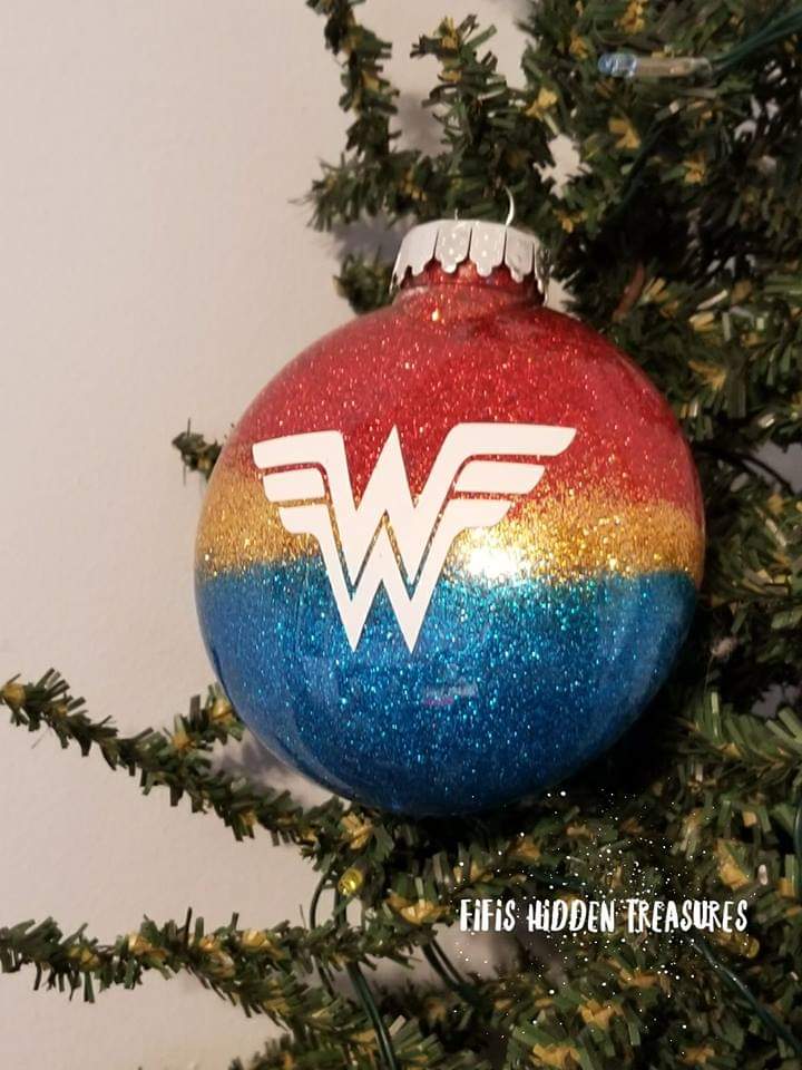 Wonder woman ornament